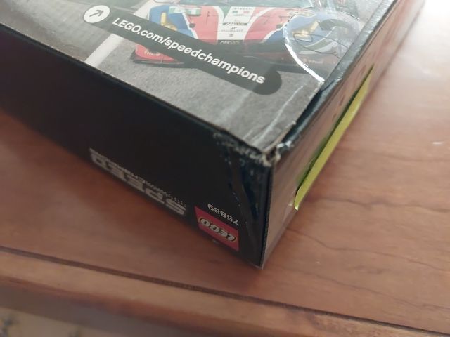 Lego 75889 garage Ferrari speed champion