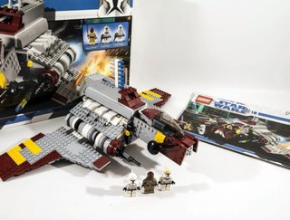 Lego Star Wars 8019. Lanzadera República