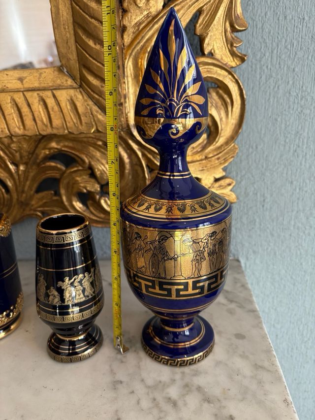 Detalles decoracion griega. A mano. Oro 24 k