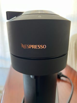 Cafetera nespresso vertuo