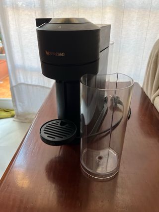 Cafetera nespresso vertuo