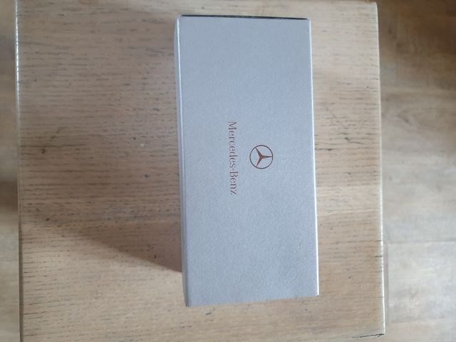 Occhiali da sole Mercedes MB 56102