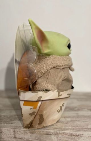 BABY YODA PELUCHE THE MANDALORIAN