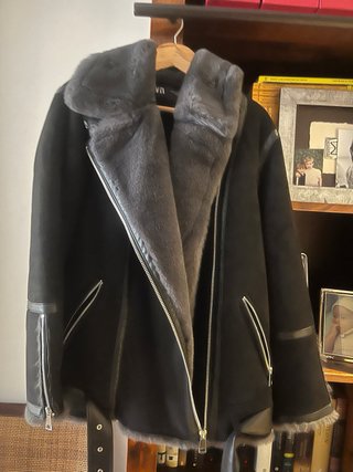 Bicker Zara simil piel negro forrado simil