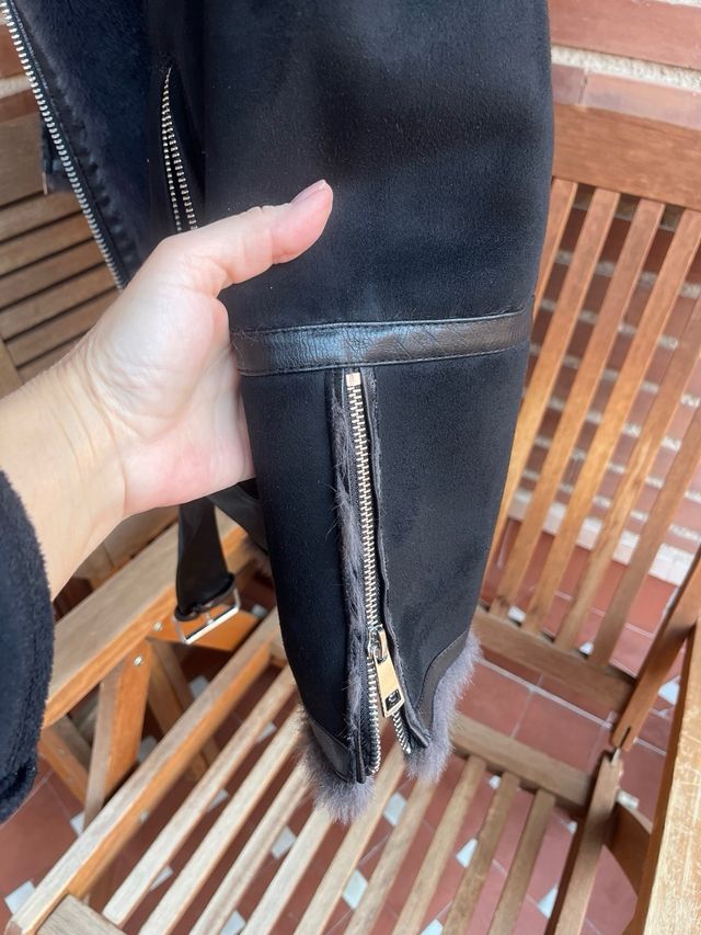 Bicker Zara simil piel negro forrado simil