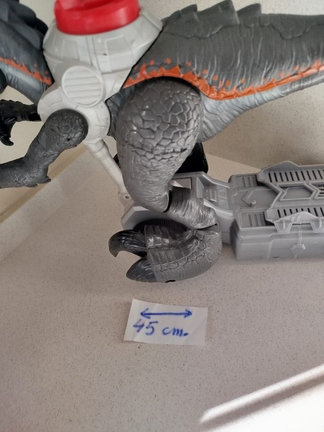 DINOSAURIO MATTEL MUY GRANDE