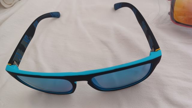 Gafas de sol 9 euros unidad