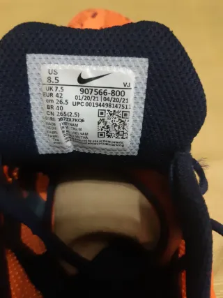 Zapatillas de clavos N°42, NIKE Zoom Rival D10