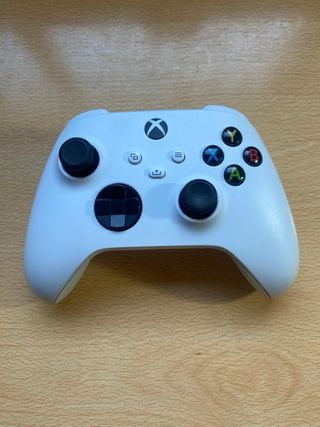 Xbox Series S + Mando