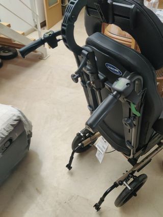 Silla de ruedas  Rea Clematis Pro