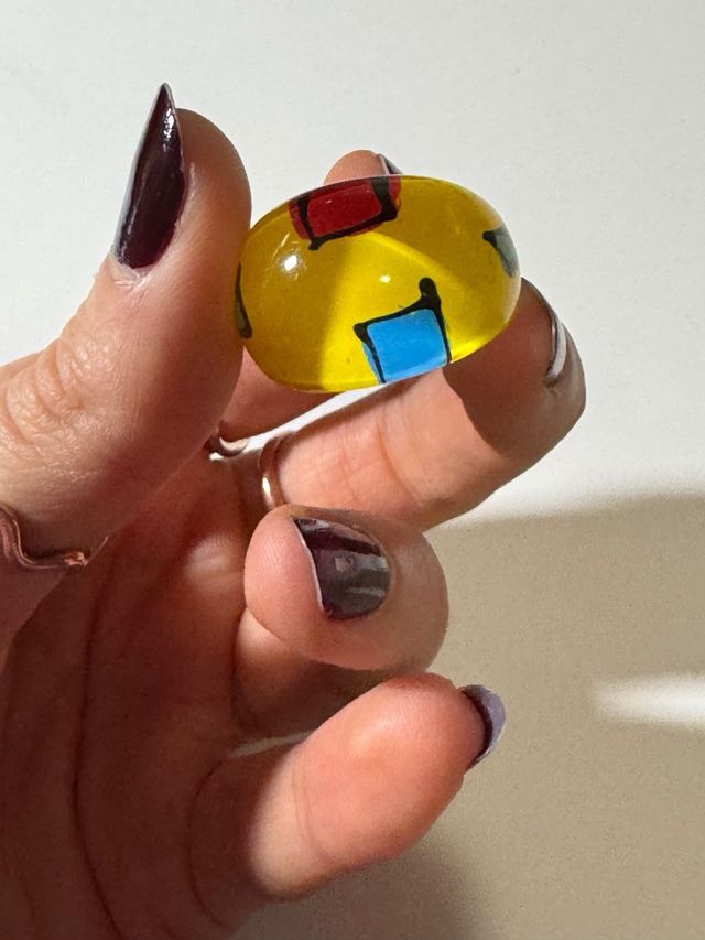 Anillo amarillo multicolor