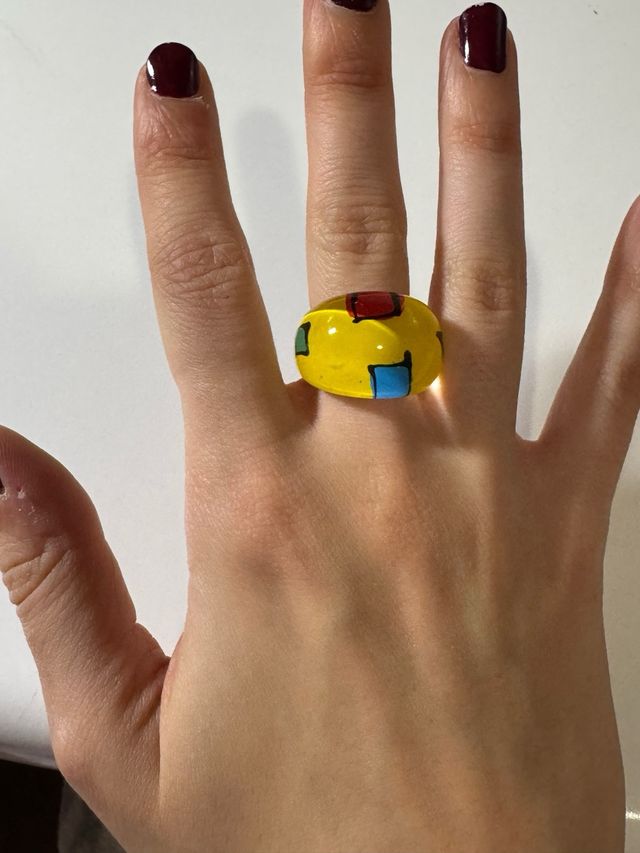 Anillo amarillo multicolor