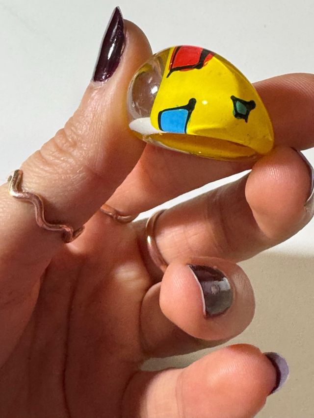 Anillo amarillo multicolor