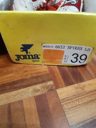 Zapatillas de clavos N°39 JOMA