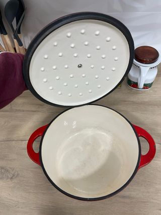 Olla tipo Le Creuset