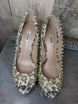 Zapato fiesta Guess