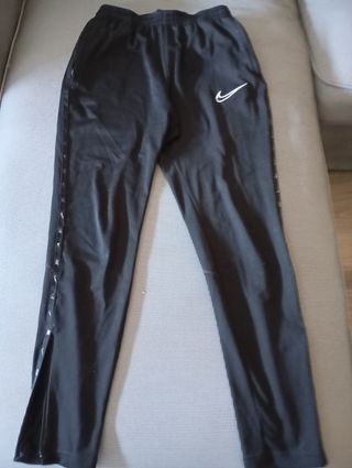 Pantalón chándal Nike 12-13 años