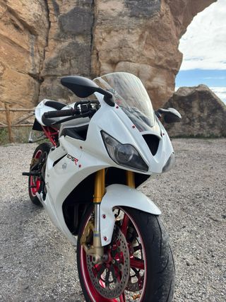Triumph daytona 675R