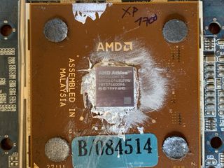 Placa base y micro AMD XP 1700