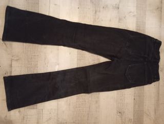 Pantalón pitillo  negro talla xs 