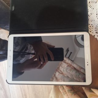 2 Tablet samsung TabA6 smt580