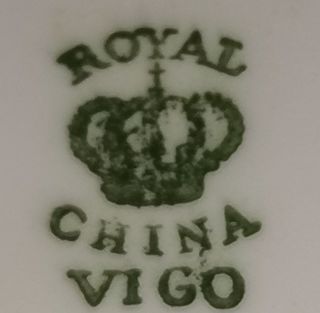 2 platos hondos Royal China Vigo