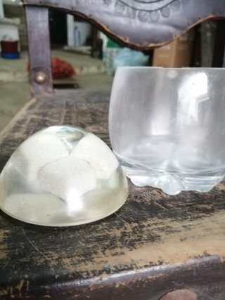 pote açucareiro vintage , em acrilico , ver fotos
