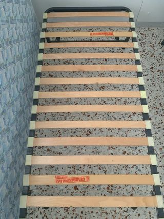 Colchón y canapé