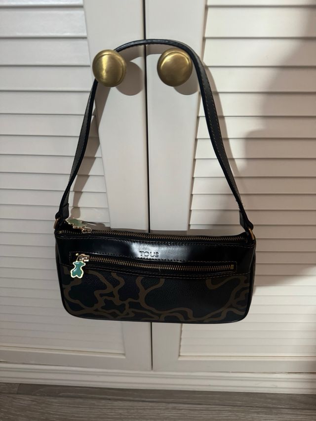 Bolso tous.  Negro