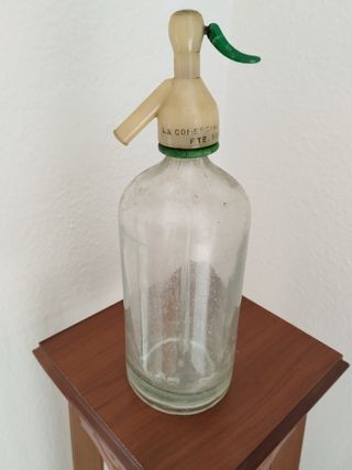 Antiguo sifón de soda 