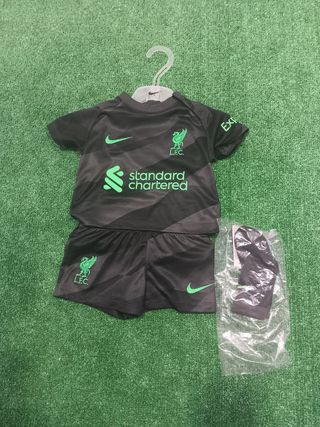 Equipacion completa Liverpool futbol bebé GK 23/24
