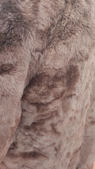 Abrigo reversible de piel