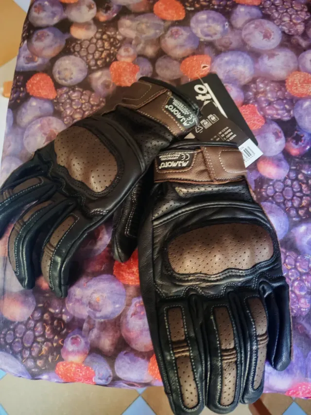 Guantes de moto