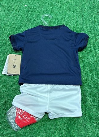 Equipacion futbol Francia FFF nike bebé nuevo 
