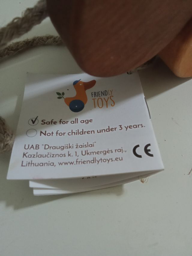 Pero salchicha cuerda madera