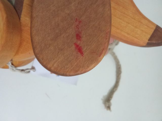 Pero salchicha cuerda madera