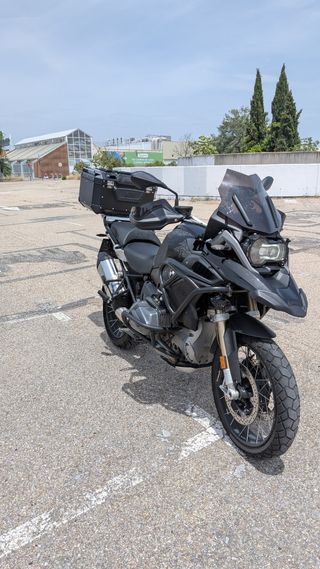 BMW R1250GS 2020 - 59.000 km - Neumáticos Pilot V 