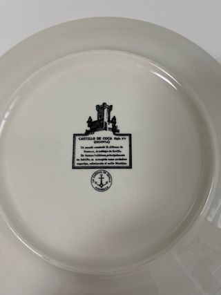 Precioso Plato La Cartuja de Sevilla