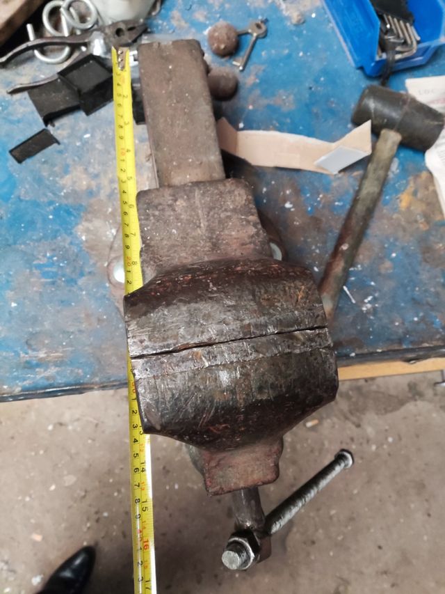 Tornillo de banco Sansón 3