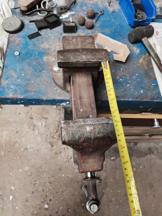 Tornillo de banco Sansón 3