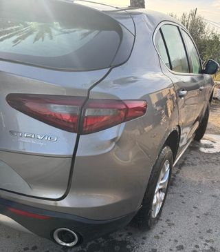 DEPIECE DE Alfa Romeo Stelvio 2.2d 16V 160CV 2019