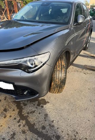 DEPIECE DE Alfa Romeo Stelvio 2.2d 16V 160CV 2019