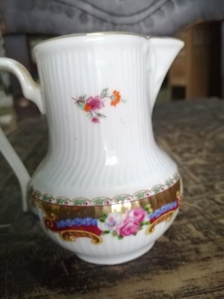 leiteira porcelana