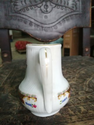 leiteira porcelana