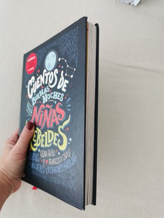 Libro Buenas noches niñas rebeldes