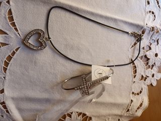 PULSERA PARA MANO Y COLGANTE