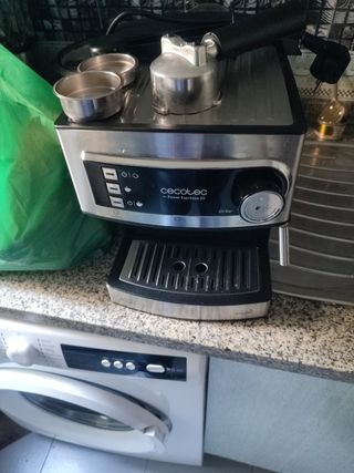 Cafetera Cecotec Power Espresso 20