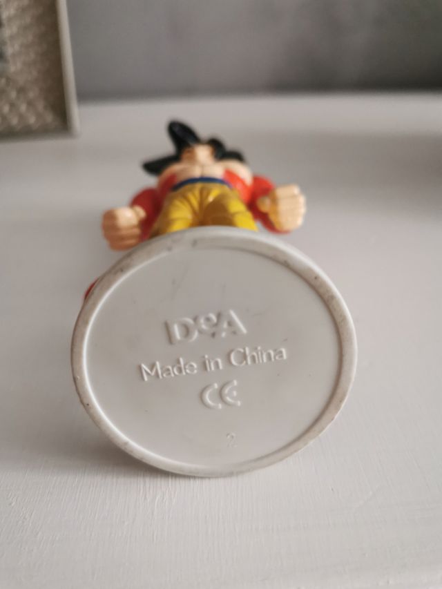 Goku Adulto Dea 1996