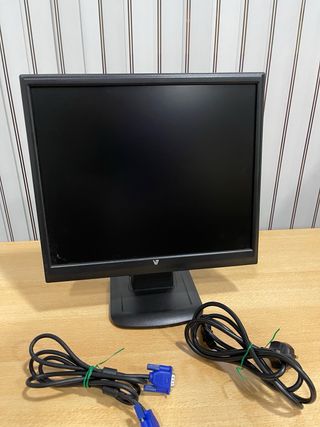 Monitor V7