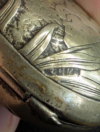 Cajita Art Nouveau para guardar soberanos de oro